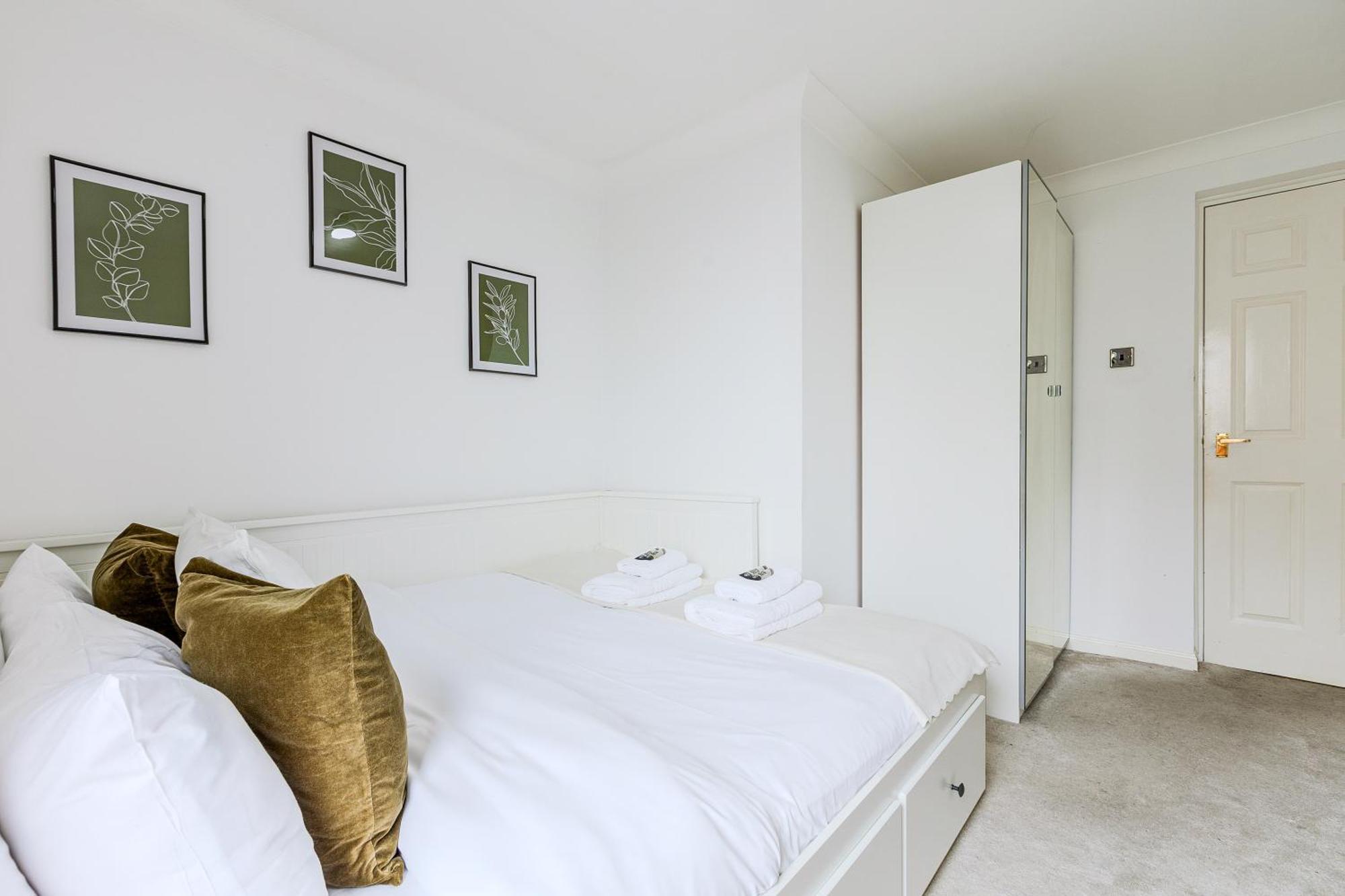 Appartamento Bright New 2br Flat With Balcony Near Excel Londra